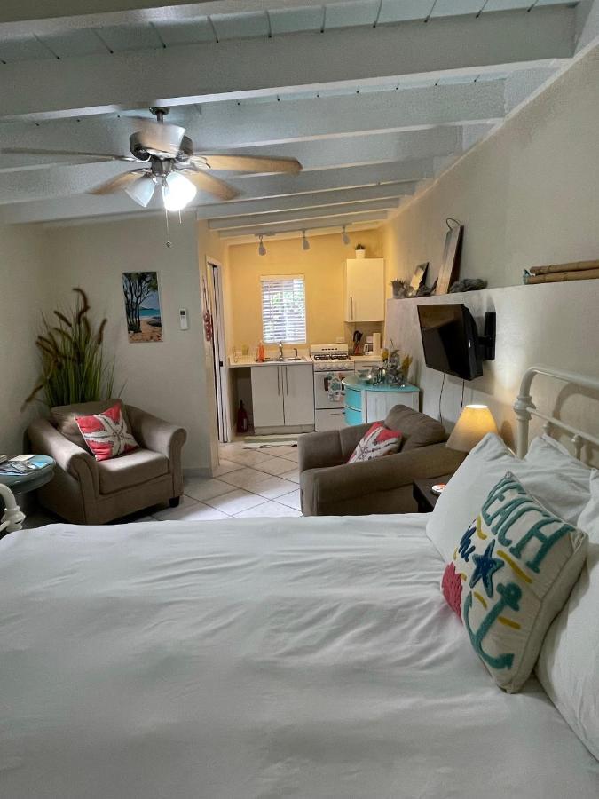 Crown Lotus Apartment Christiansted Exterior photo
